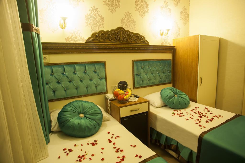 Hurriyet Hotel Истанбул Екстериор снимка