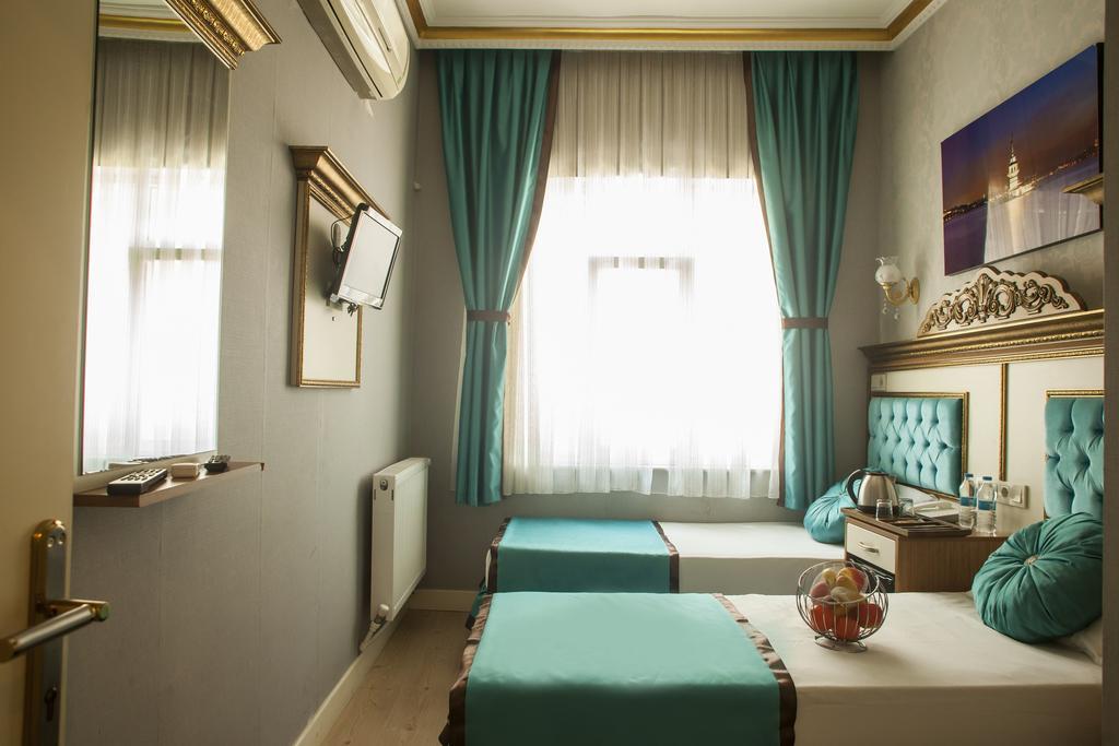 Hurriyet Hotel Истанбул Екстериор снимка