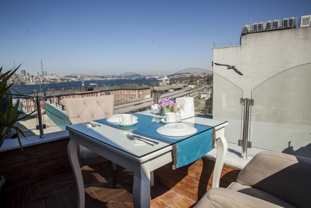 Hurriyet Hotel Истанбул Екстериор снимка