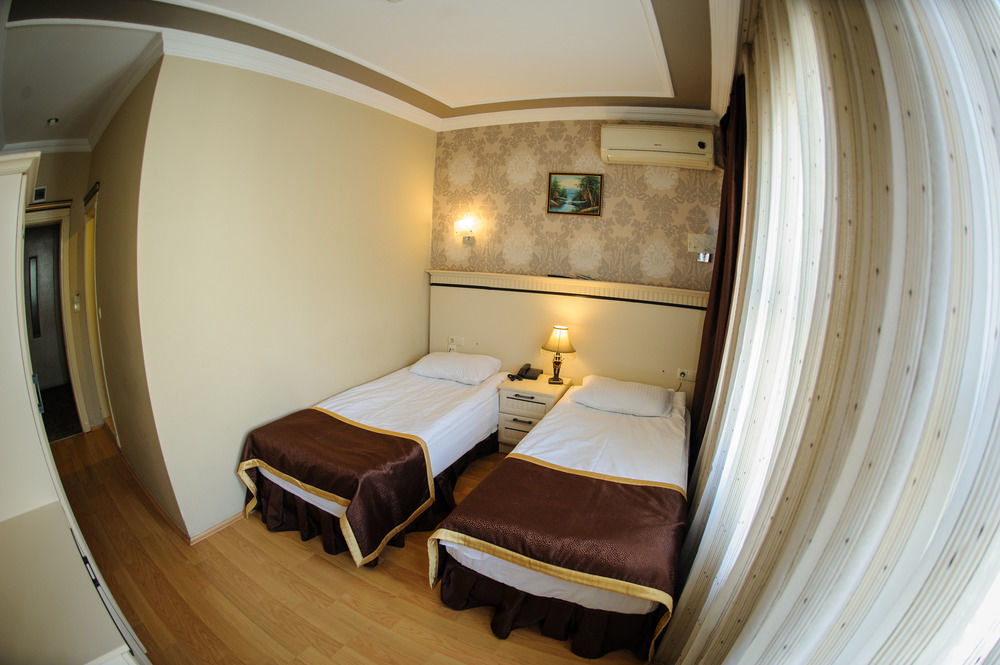Hurriyet Hotel Истанбул Екстериор снимка