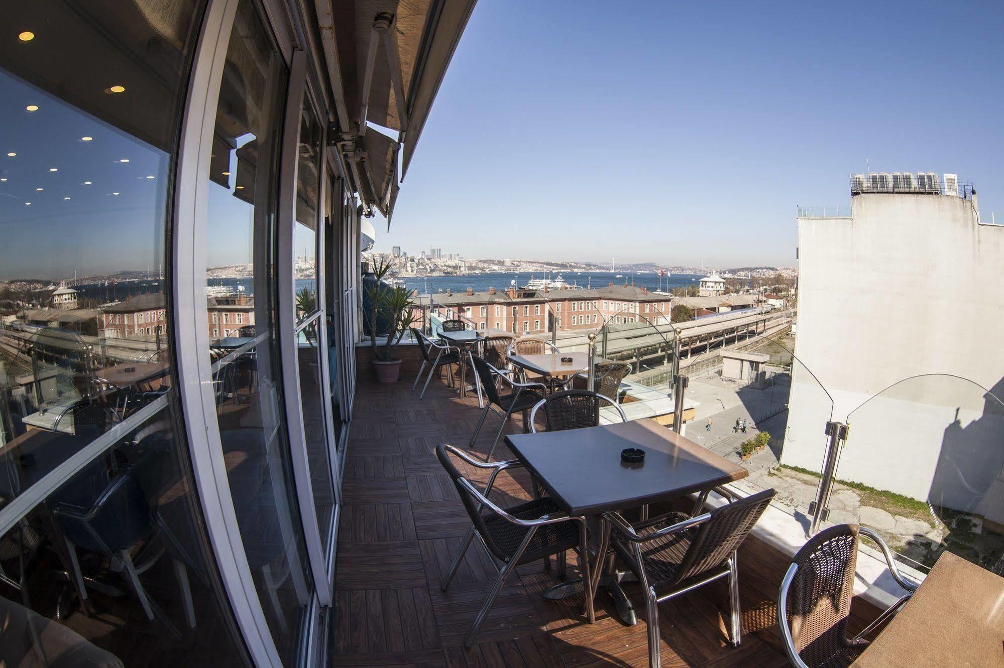 Hurriyet Hotel Истанбул Екстериор снимка