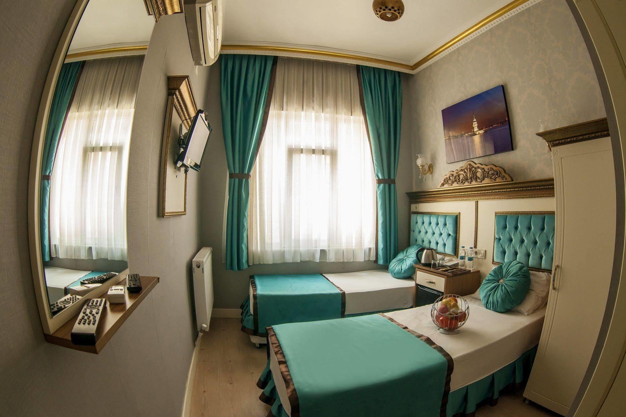 Hurriyet Hotel Истанбул Екстериор снимка